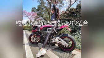 骚逼女友穿黑丝被我操