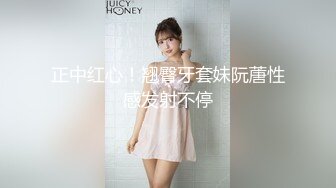 震撼福利☆★国内水上乐园偷拍美女换衣13（三对漂亮母女花）9V国内水上乐园偷拍美女换衣13（三对漂亮母女花 (9)