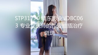 [MP4/ 919M] 乖巧的小少妇露脸让大哥在镜头前肆意玩弄，给狼友展示逼逼舔蛋蛋吸大屌