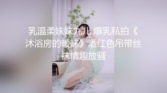 [MP4/ 782M] 诱人的小少妇玩的好嗨，让大哥无套爆草蹂躏菊花，压在身下疯狂抽插，奶子乱晃浪叫呻吟